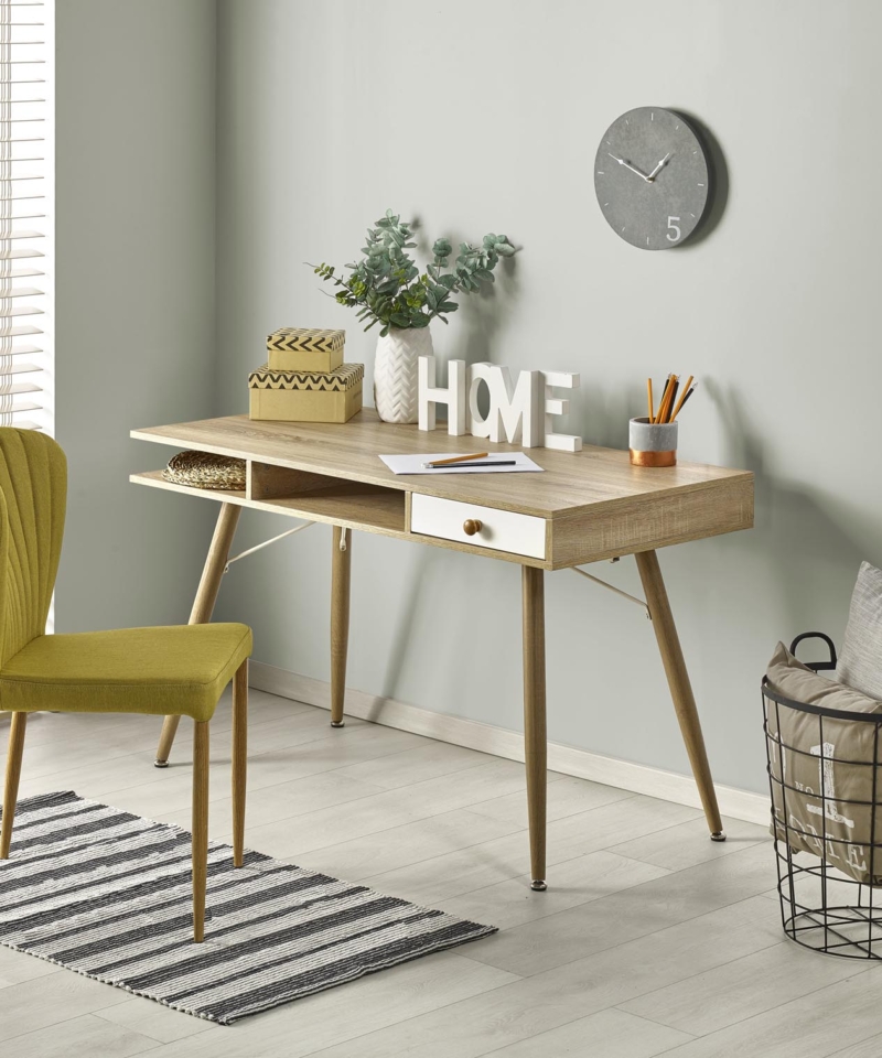 B34 desk
