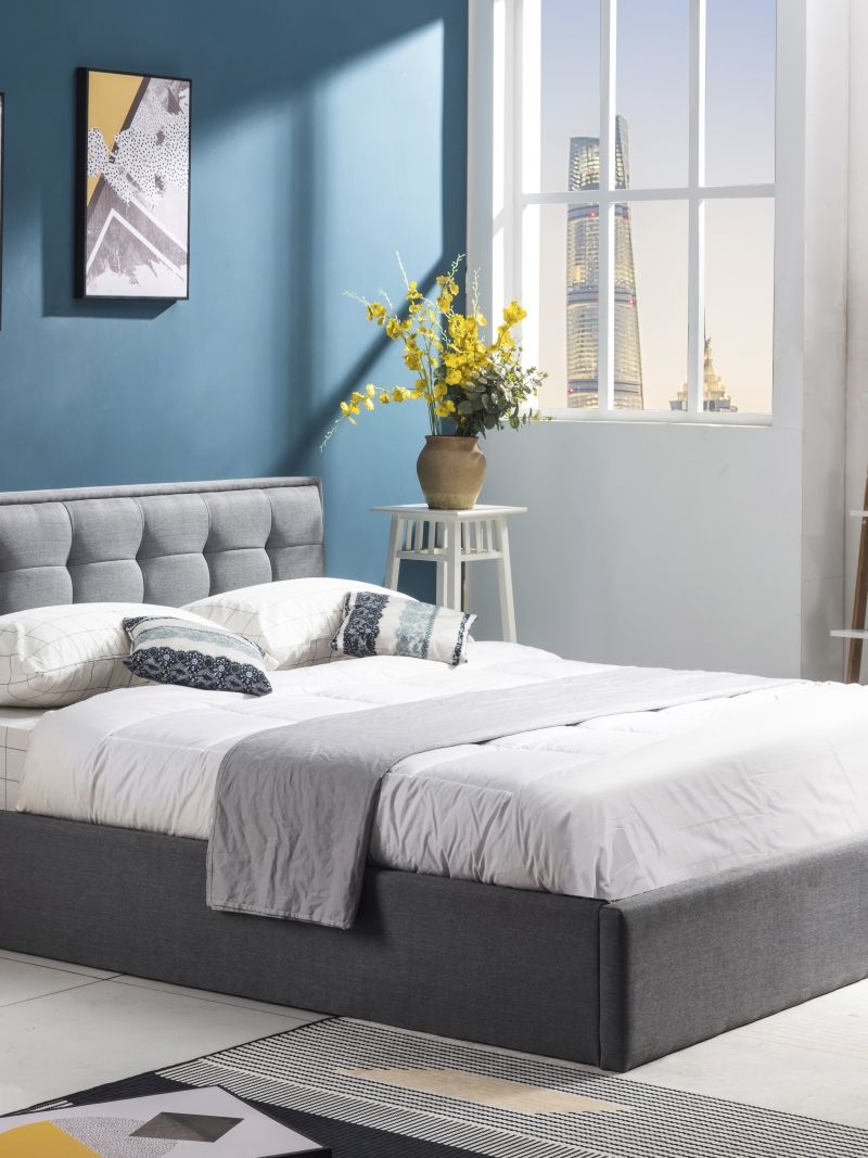 PADVA bed with bedding container