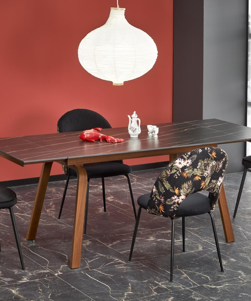 LOZANO table