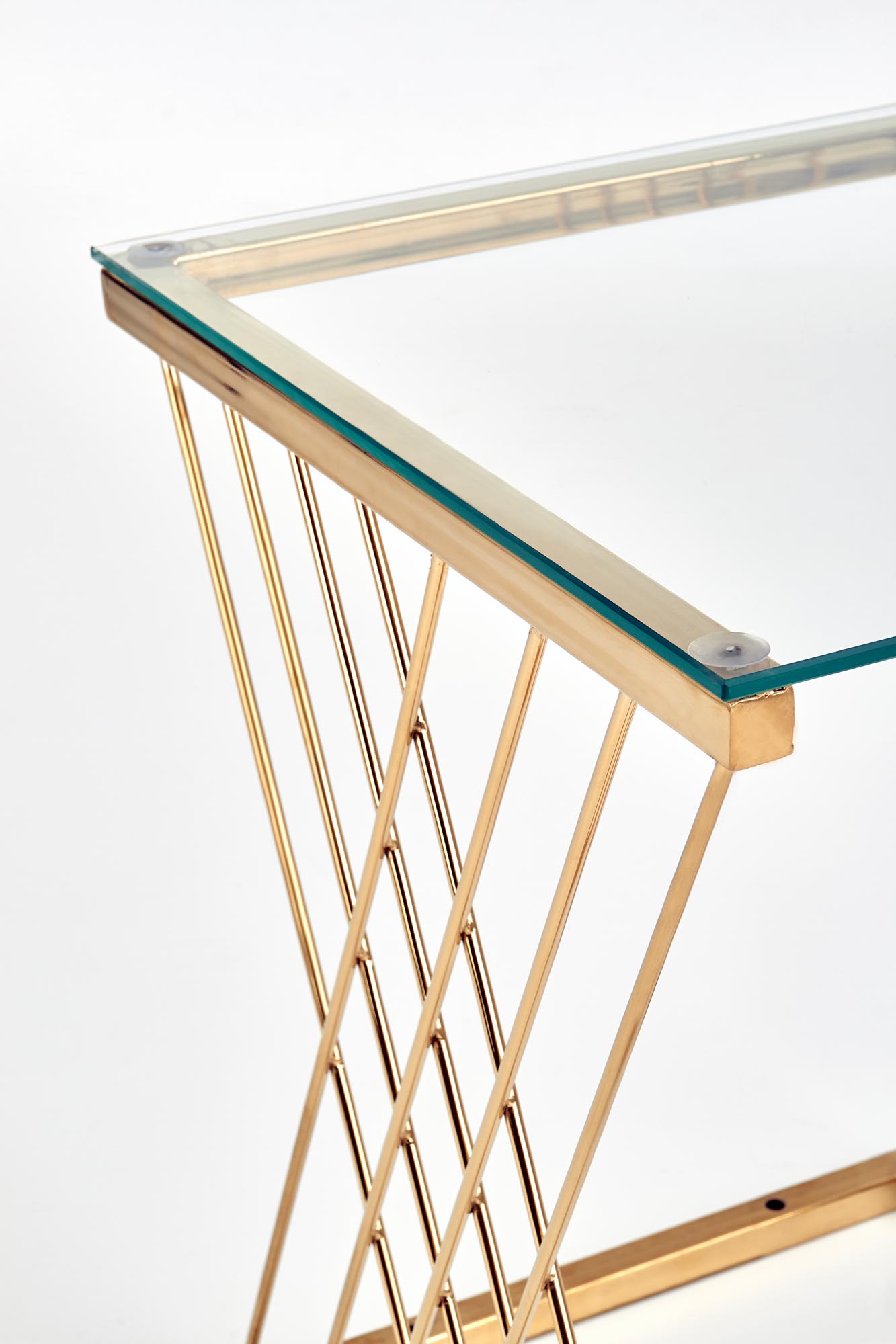 NANCY c. table - Image 5