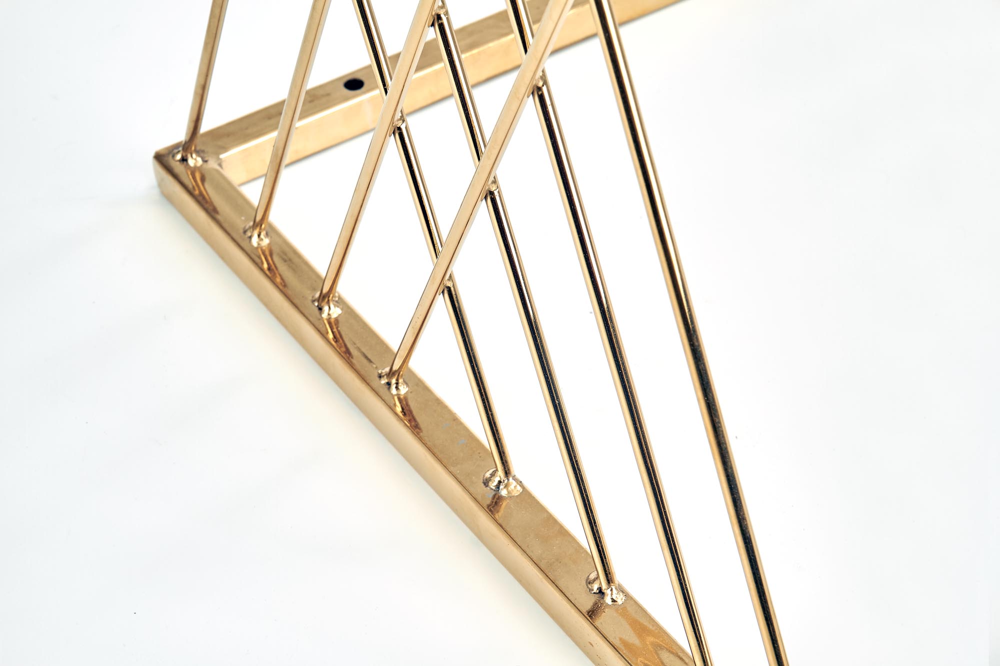 NANCY c. table - Image 6