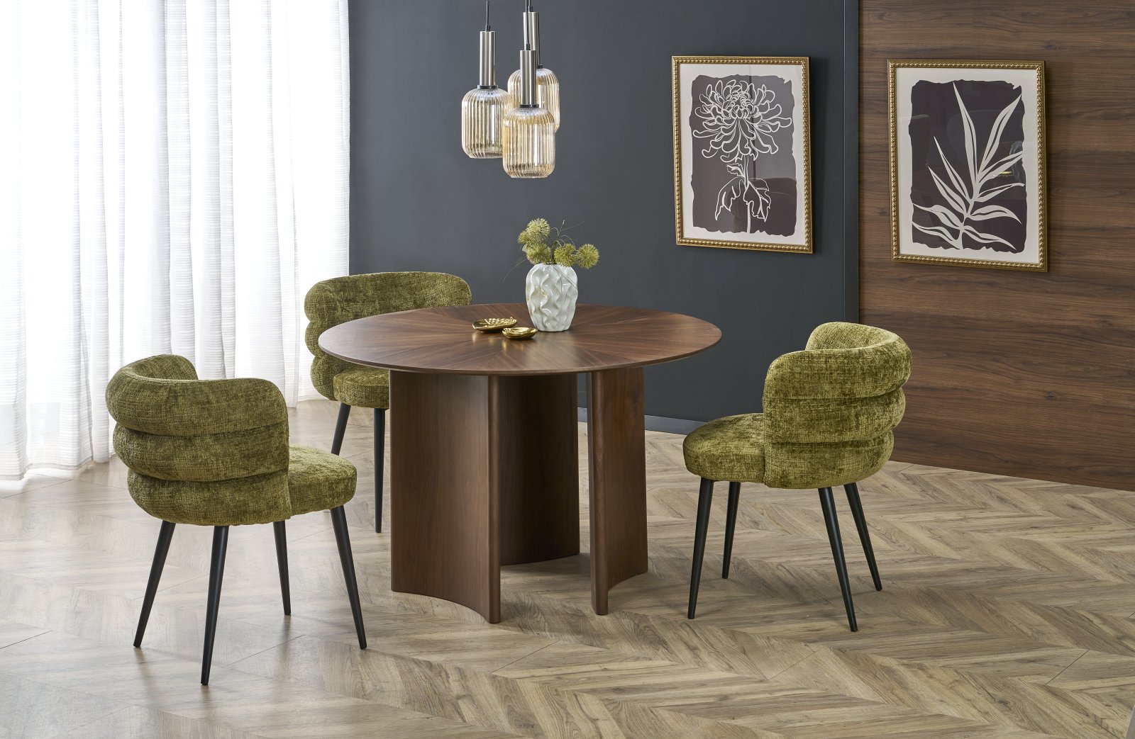 CALDO table, walnut