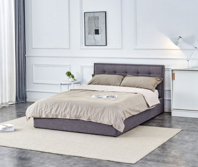 PADVA 140 bed with bedding container