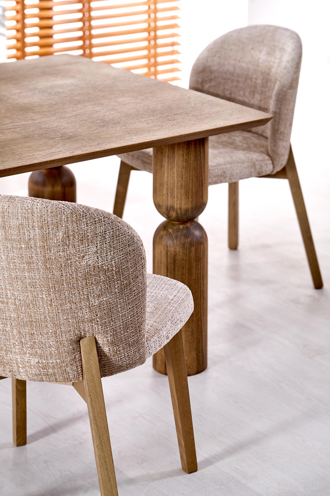 JAPANDI extension table, color: light walnut / light walnut - Image 15