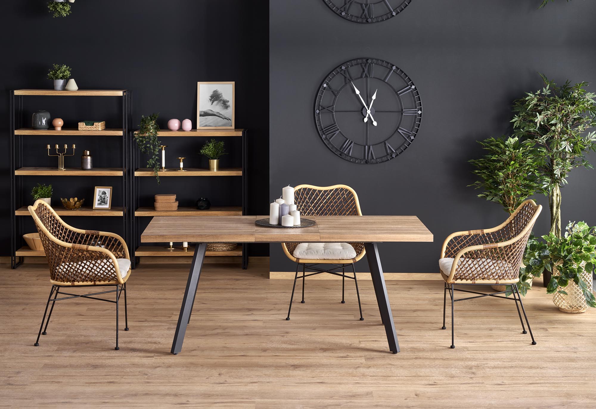 BERLIN table - Image 5