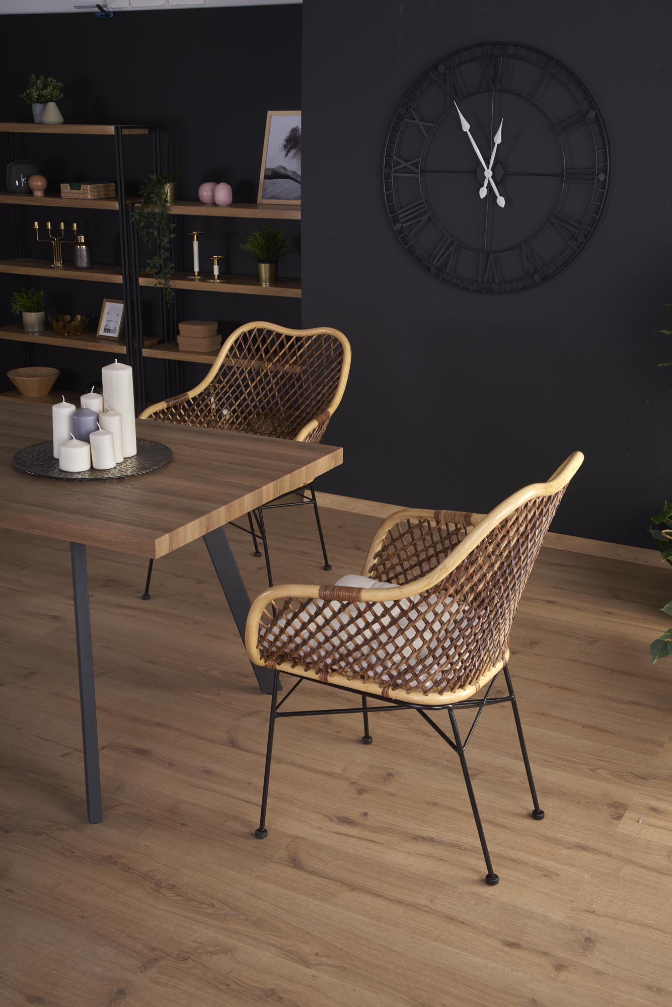 BERLIN table - Image 8