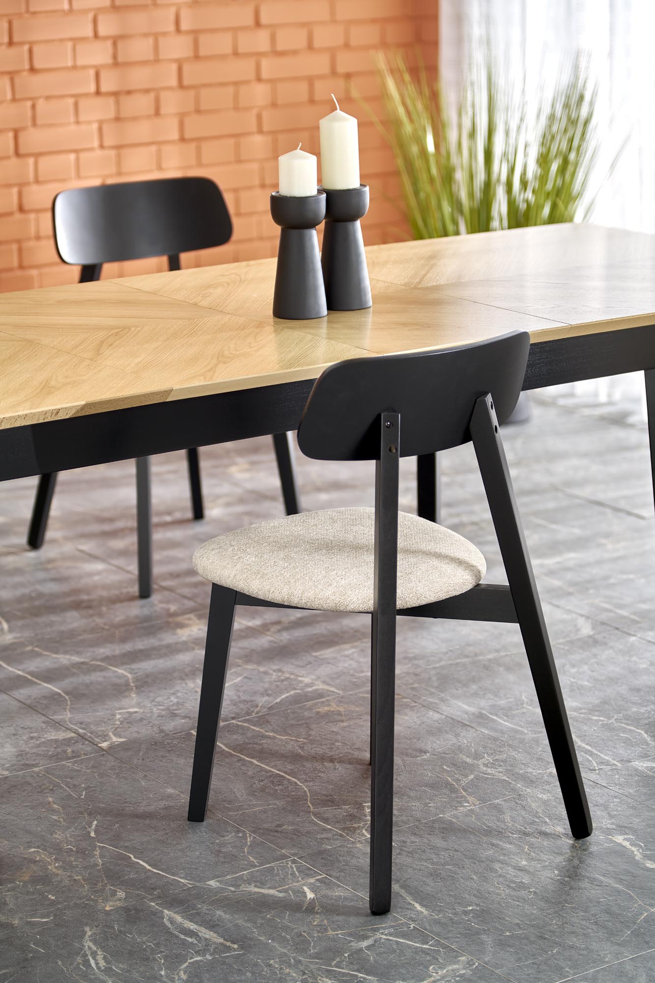 EDMONDO table natural oak / black - Image 14