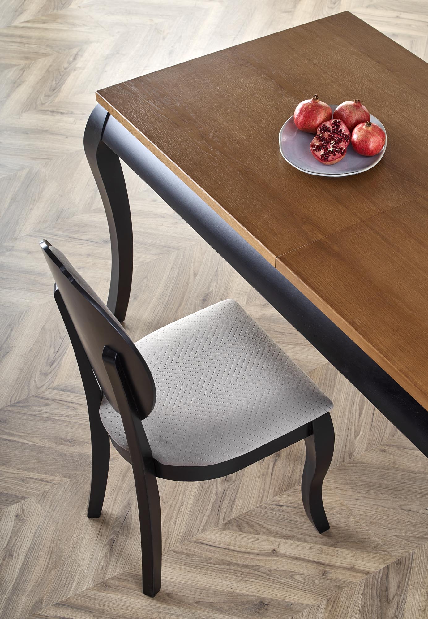 WINDSOR extension table, color: dark oak/black - Image 4